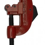 Pipe cutter