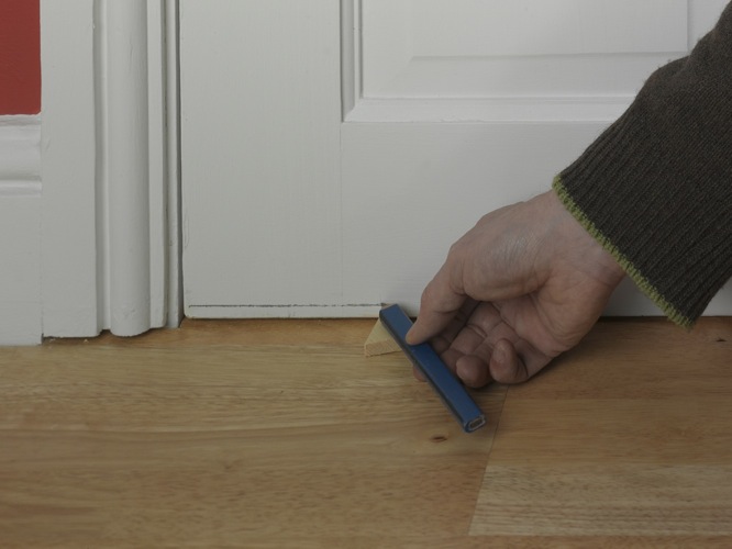 Julian Cassell's DIY Blog » Blog Archive Easing a sticking door HOW