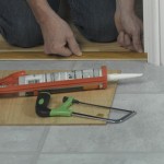 Laying vinyl tiles 10