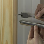 Fitting a door closer 1