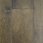 Engineered wood floor single plank